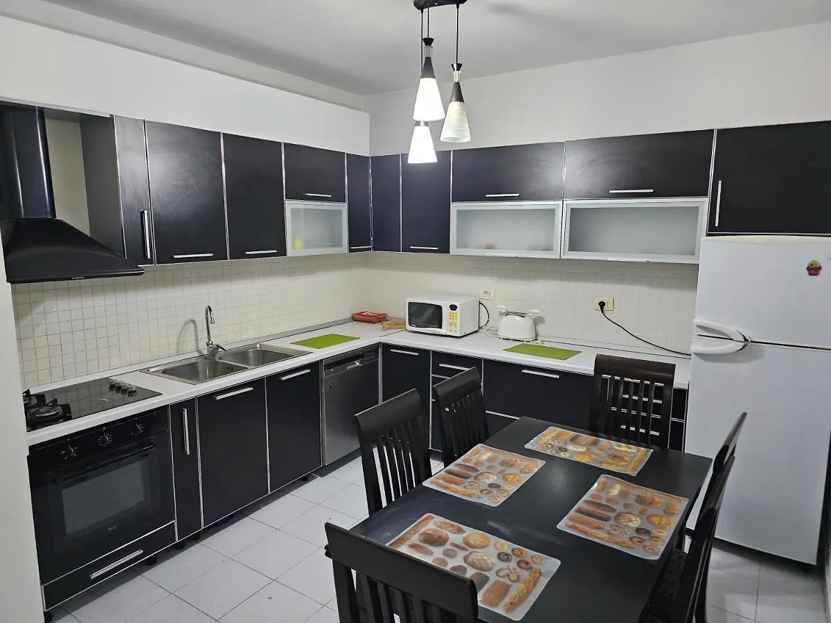 טיראנה Daily Rental Apartment Blloku